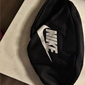 Nike Classic Black Belt Bag